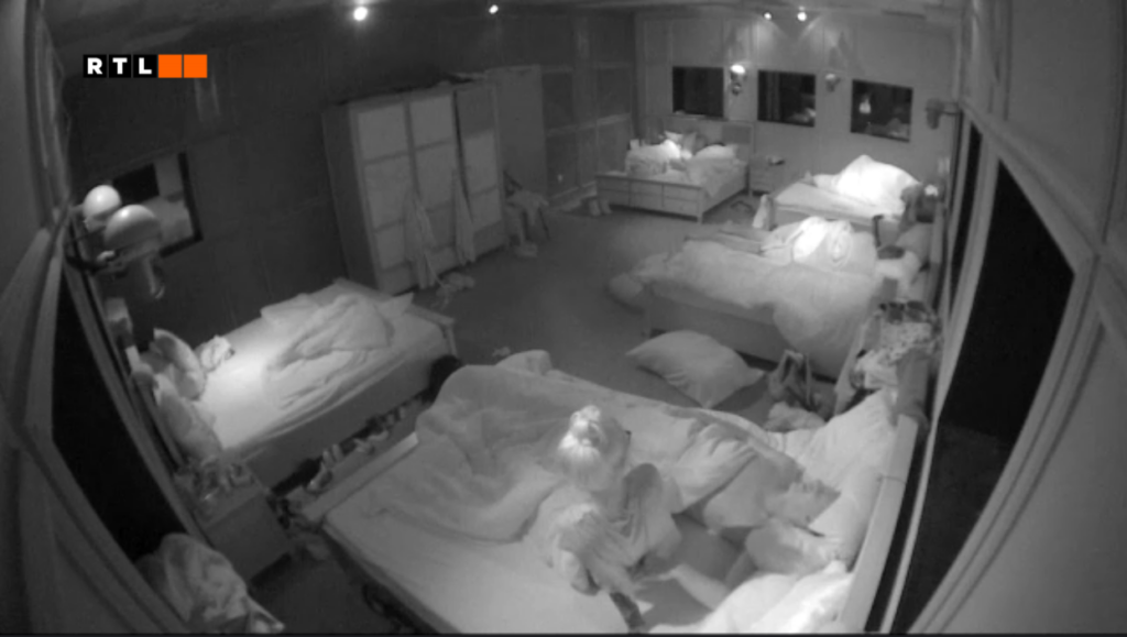 ValóVilág 10 első villaszex