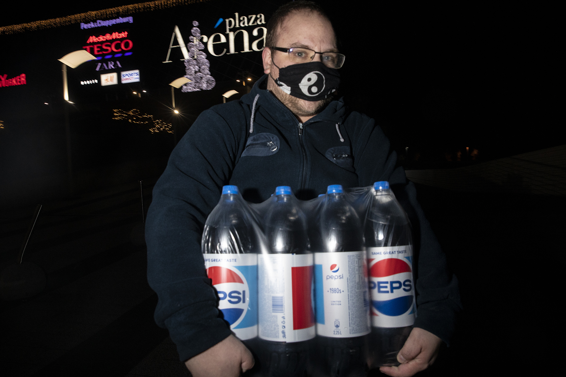 Leportréztuk a legjobb budapesti maszkokat: drog, perverz felirat, koponya és cuki állatkák a szöveten