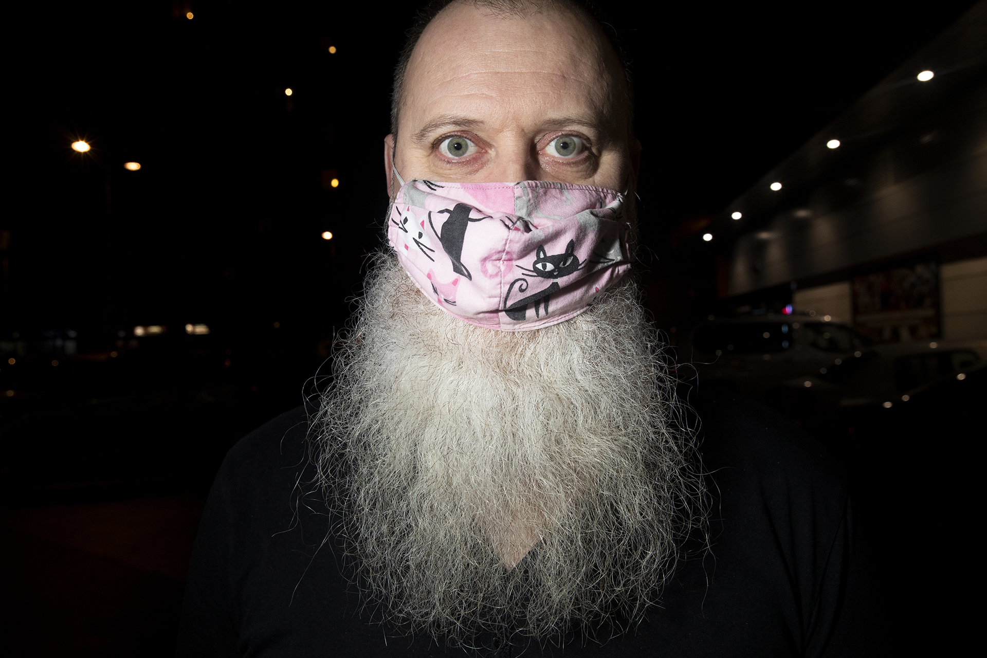 Leportréztuk a legjobb budapesti maszkokat: drog, perverz felirat, koponya és cuki állatkák a szöveten