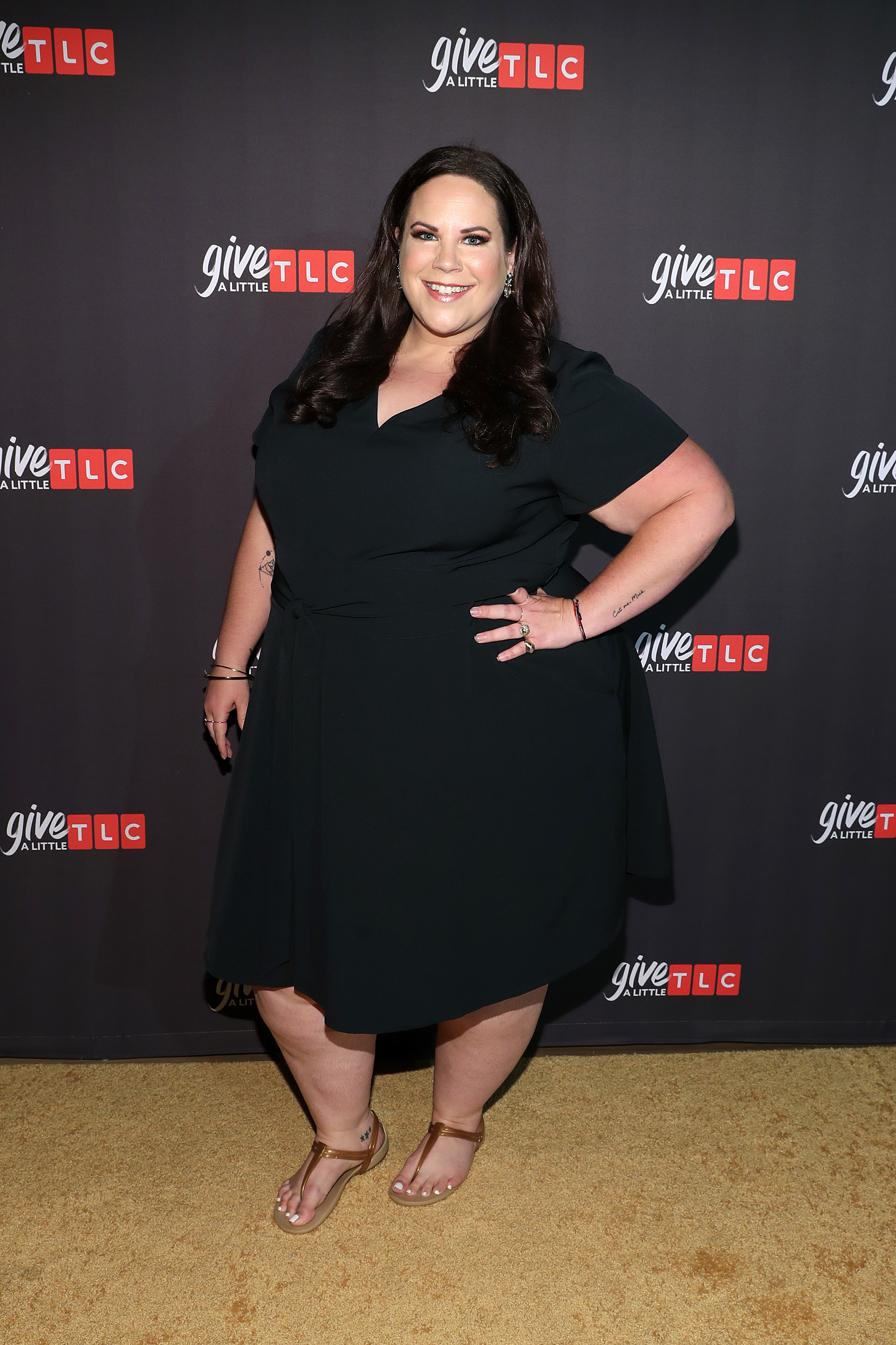 Whitney Thore, az Így kerek az életem sztárja