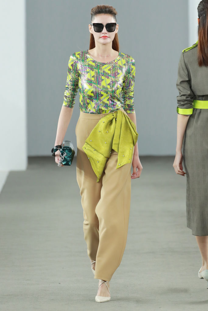 A sárga idén pasztellel is nagyon divatos