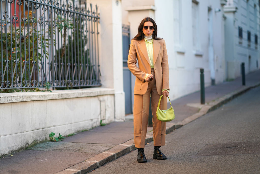 Pasztell színek és sárga: 2021-ben így lehetsz igazán kifinomult