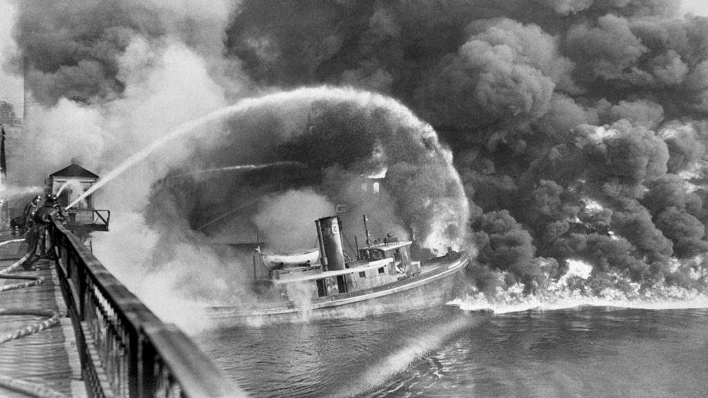 A történelem tényleg bénázások sorozata?