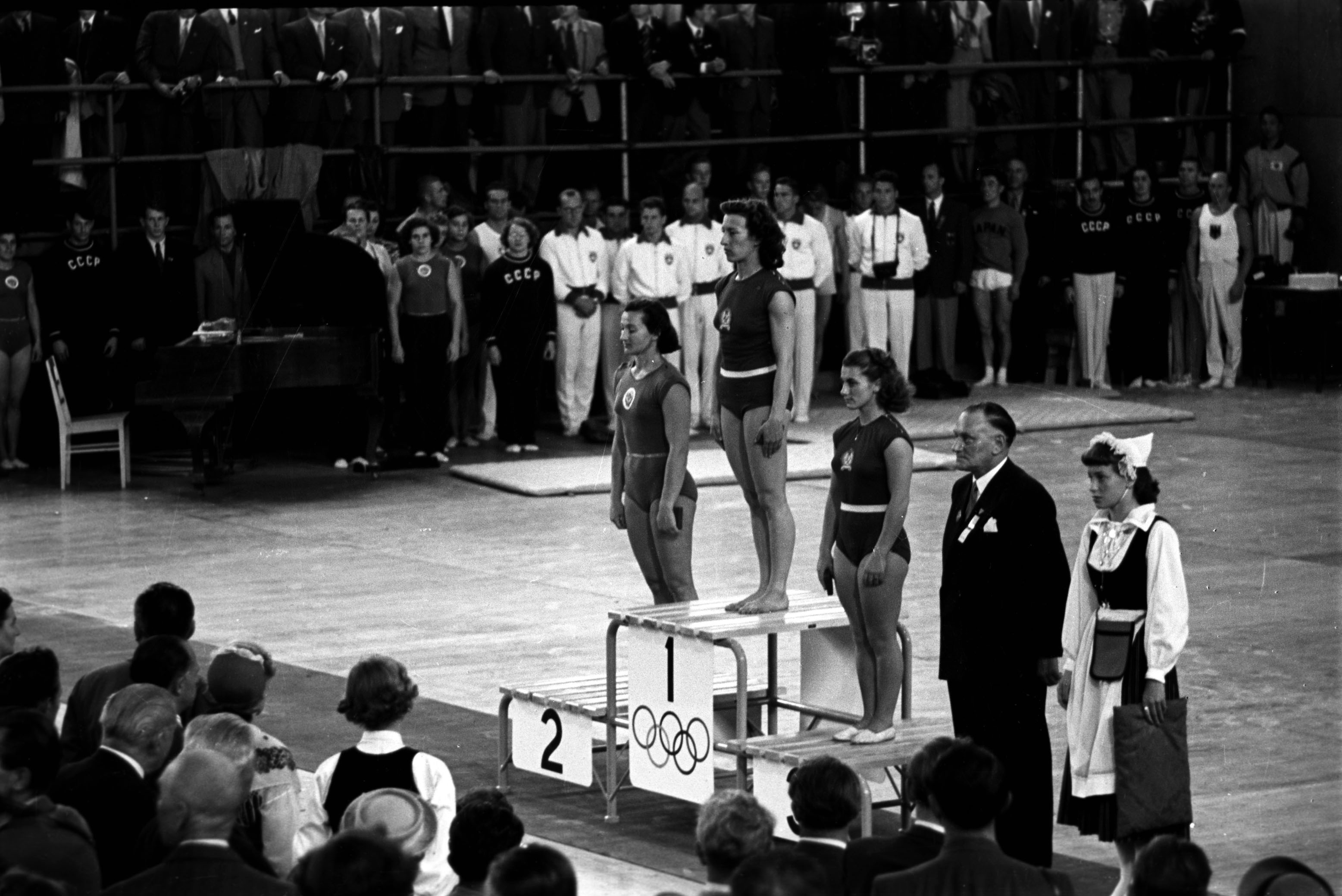 Ma száz éves Keleti Ágnes