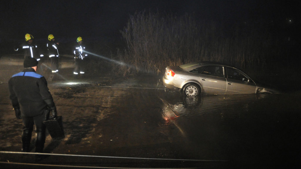 Hídra számított, ezért hajtott a Dunába a fiatal autós