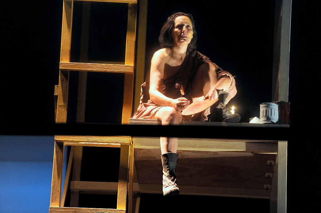 2012-ben a Londoni Nemzeti Színház színpadán című darabban