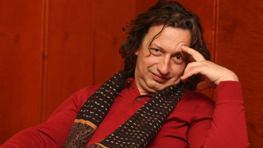 Évtizedes kihagyás után új műsorral jelentekzik Doktor Csernus