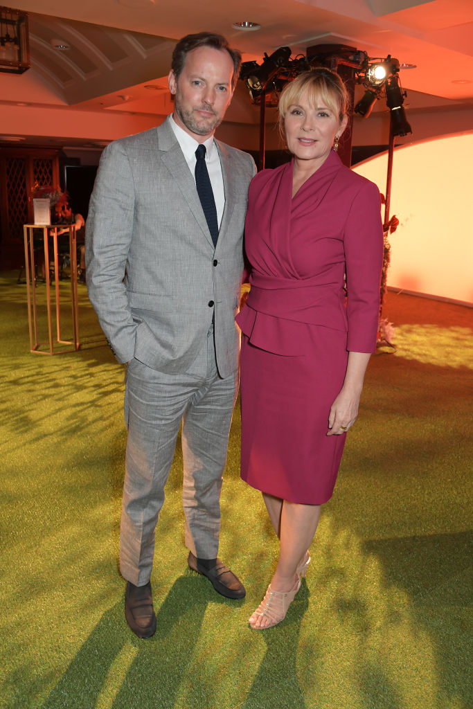 Kim Cattrall párjával 2019-ben F