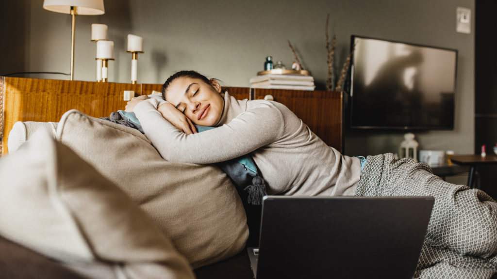 A géneken múlik, hogy kell-e a aludnunk délután