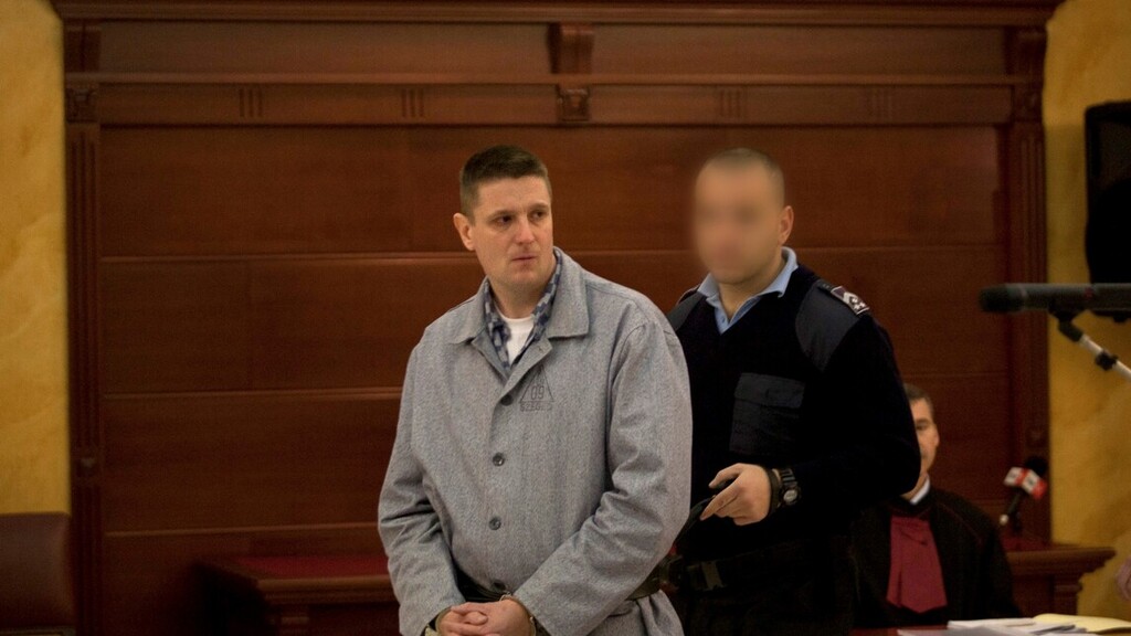 „Normális katolikusként" szeretne élni a móri bankrabló