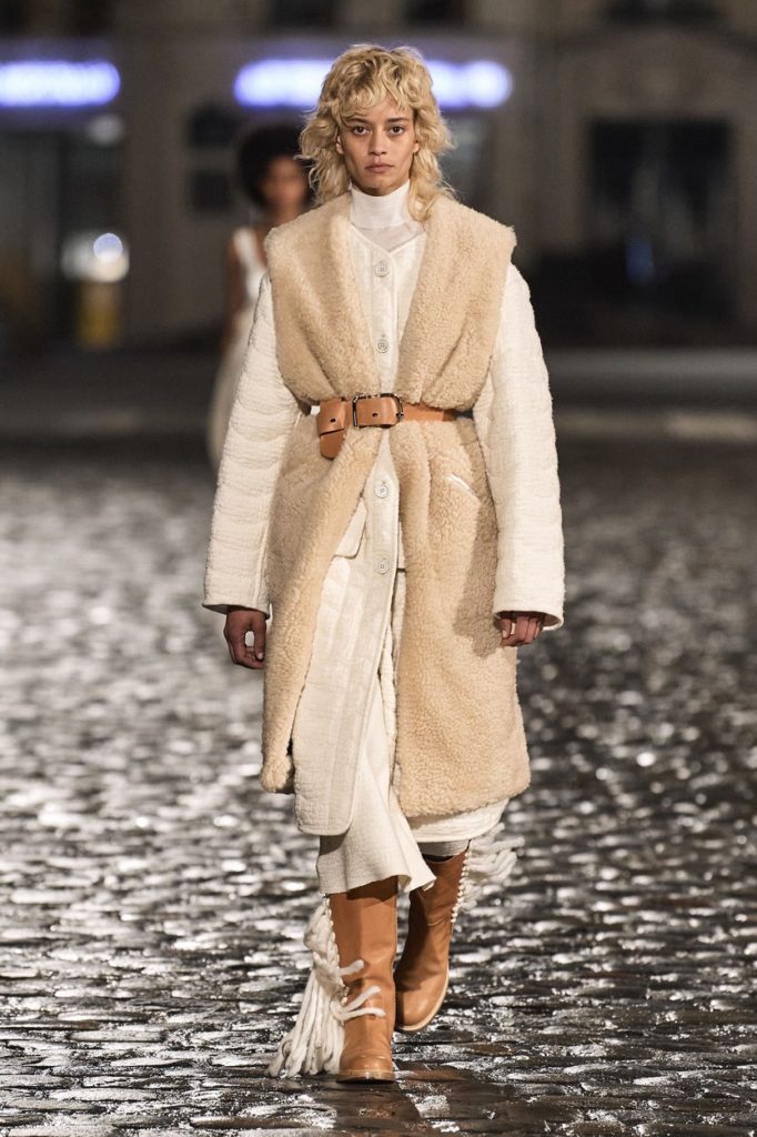 Chloe 2021/22 ősz-tél