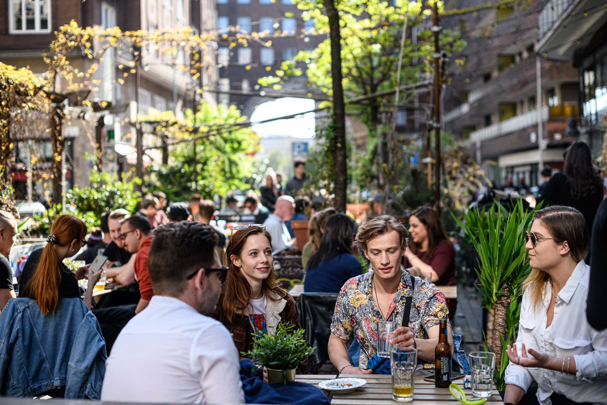 Terasznyitás, Budapest, bulinegyed