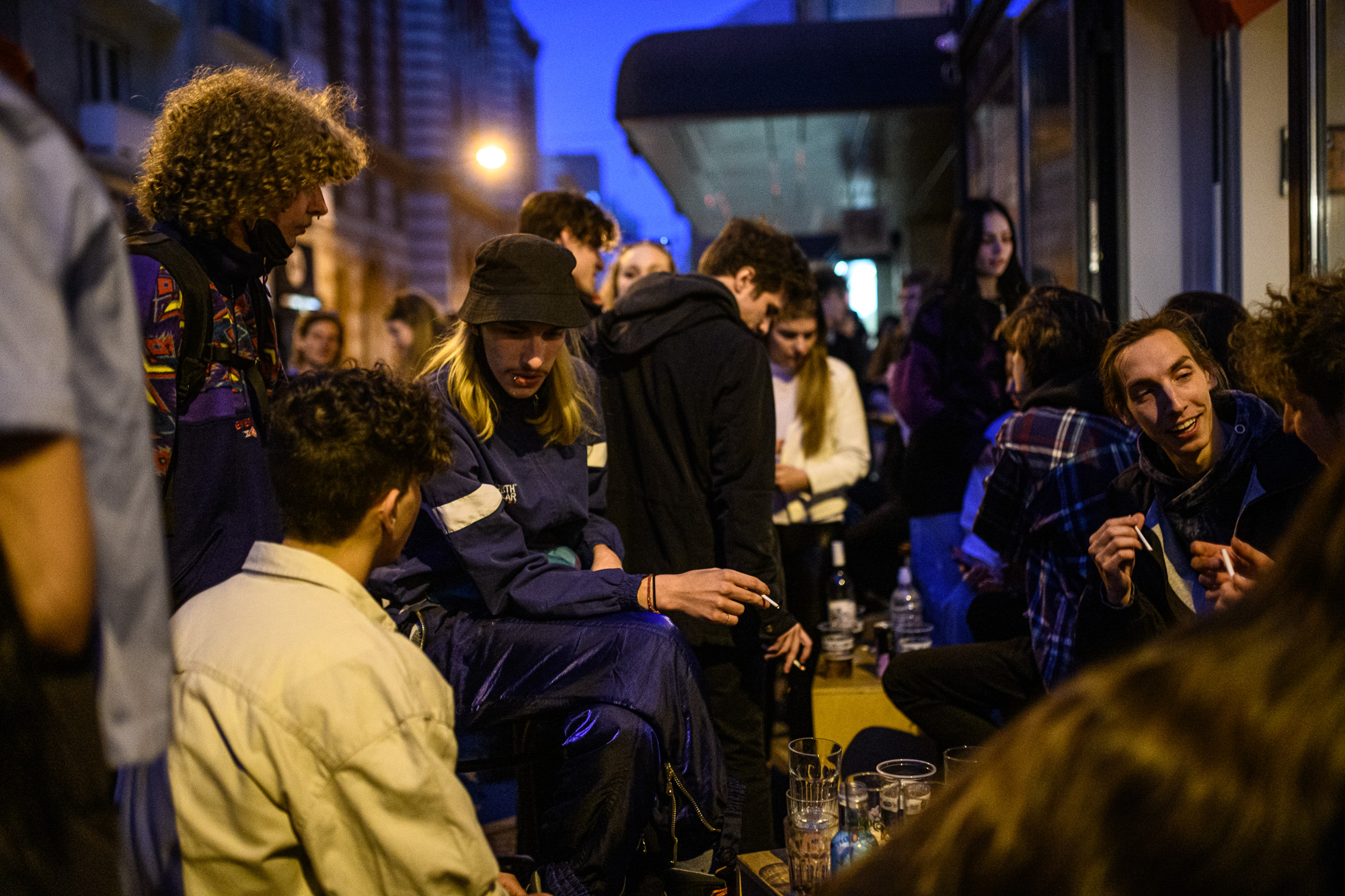Terasznyitás, Budapest, bulinegyed