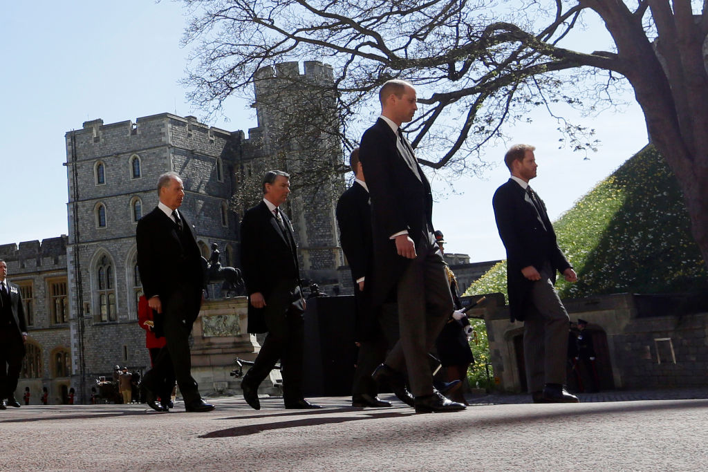 Fülöp herceg gyermekei a temetésen