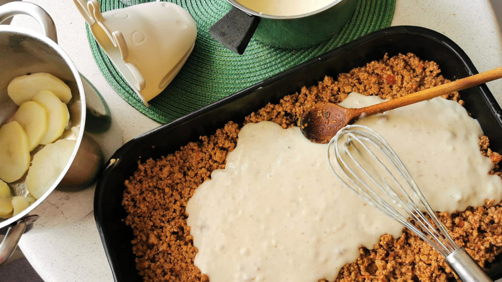 Úgy, ahogy van, tökéletes. Még tejföl sem kell hozzá