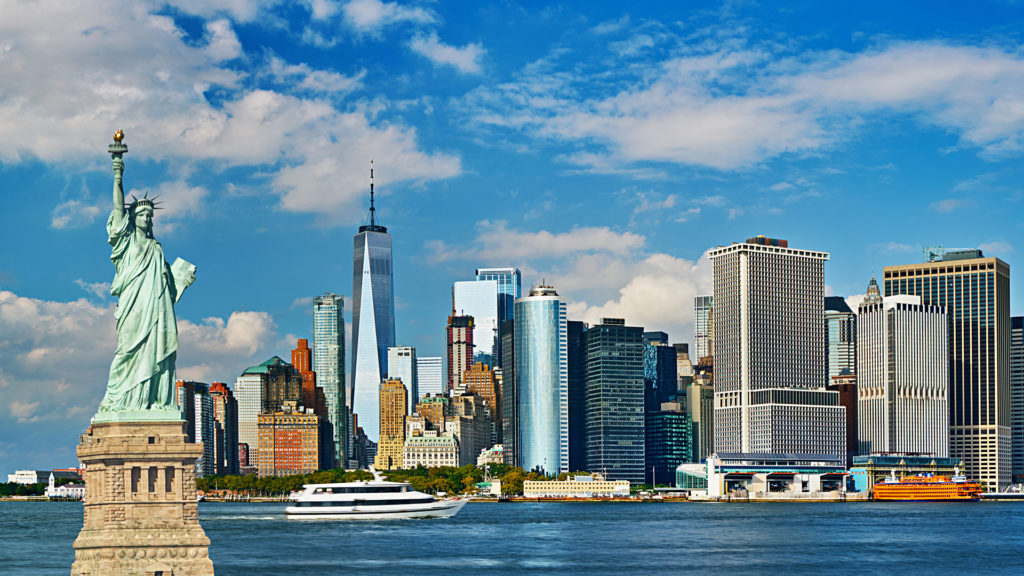 New Yorkban csak július elején oldják fel a korlátozásokat