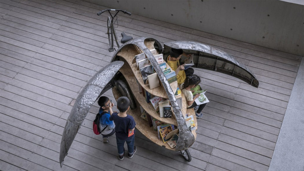 Szuper bringás könyvtárért őrülnek meg a gyerekek