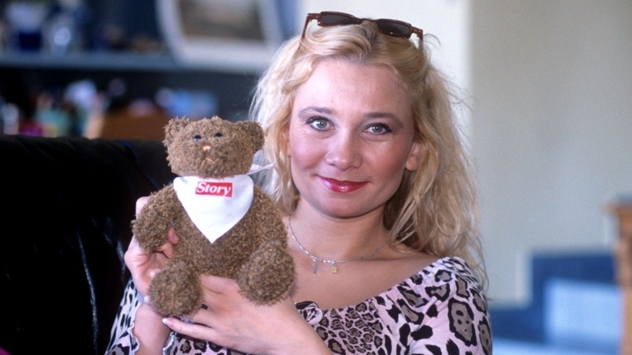 Eltűnt a közéletből jónás Rit