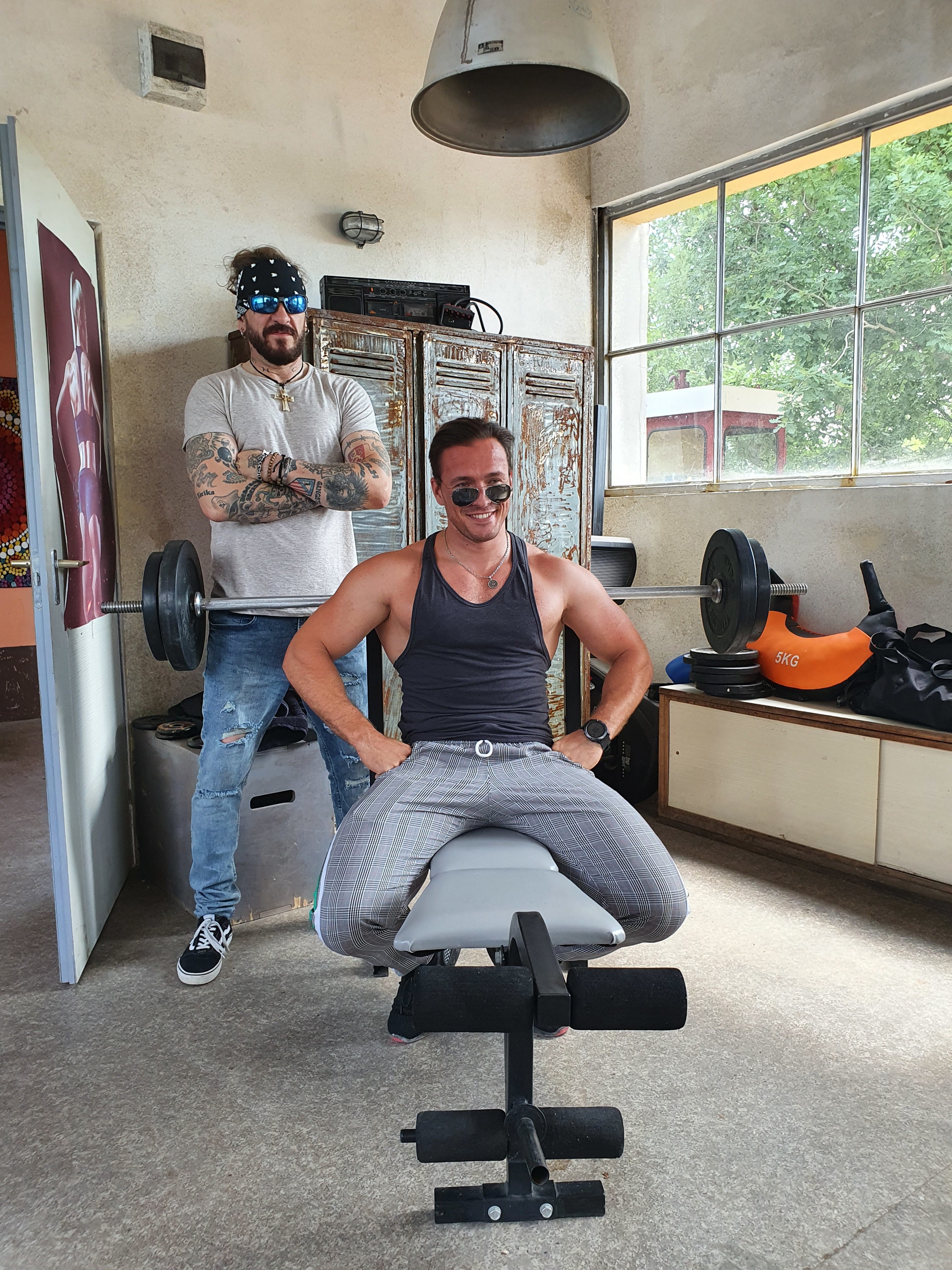 Gömöri András Máté és Ganxsta Zolee Zozo edzőtermében szórakoztatták a látogatókat