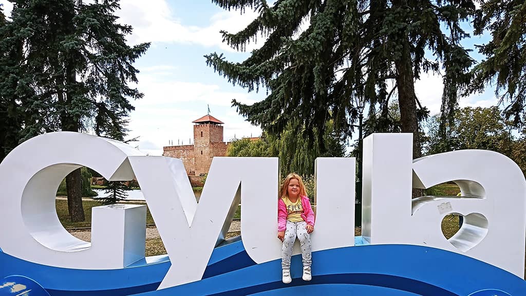 Idén a nagyszülőkkel nyaraltok! (X)