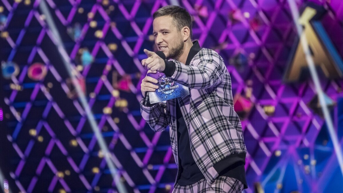 Istenes Bence jobb vállát megműtötték (Fotó: Smagpictures.com / RTL Klub / Sajtóklub)