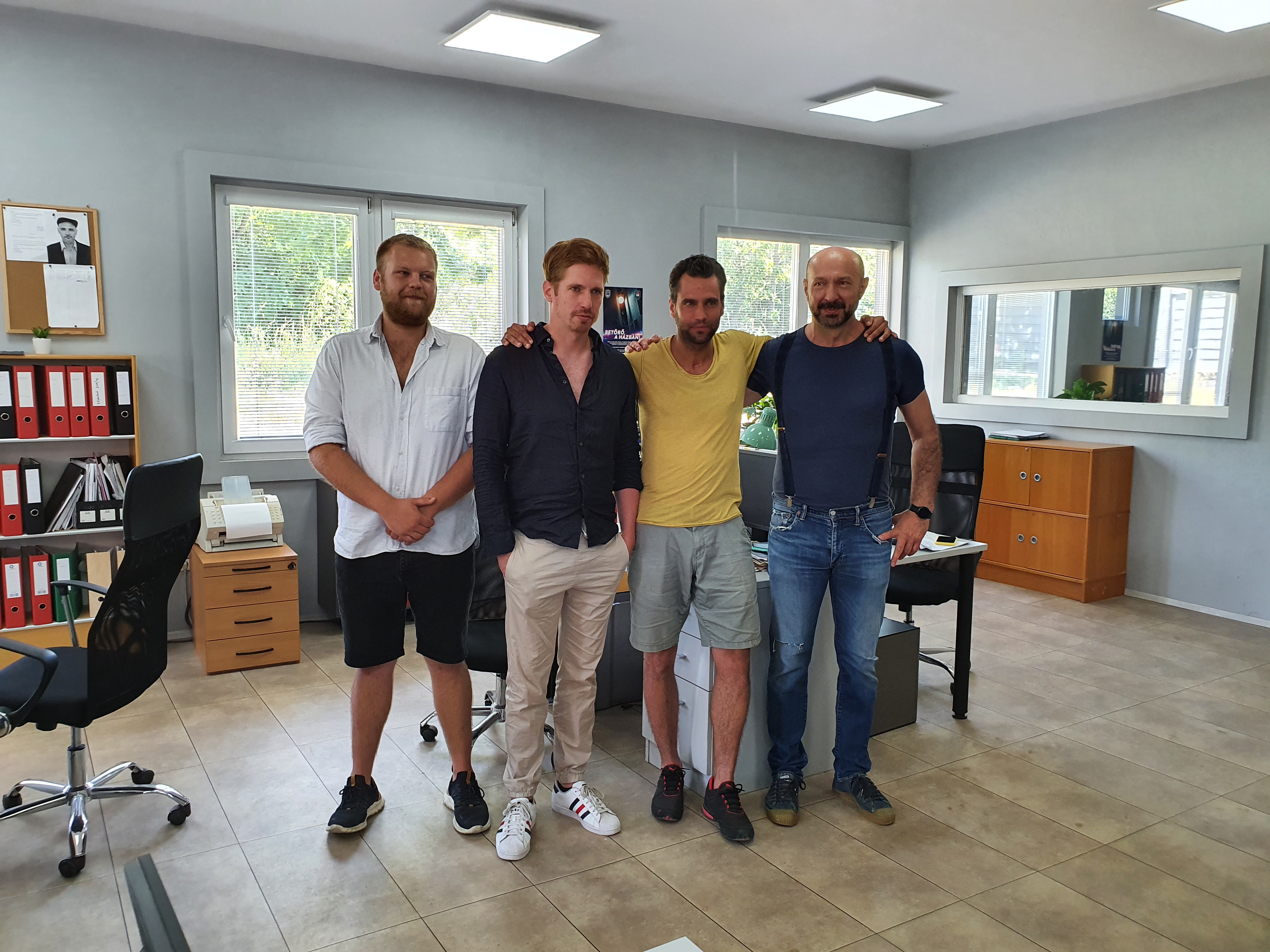 A Keresztanyu rendőrörsén Konfár Erik, Dóra Béla, Kékesi Márk és Lengyel Ferenc rögtönzött előadása nagyon szórakoztató volt