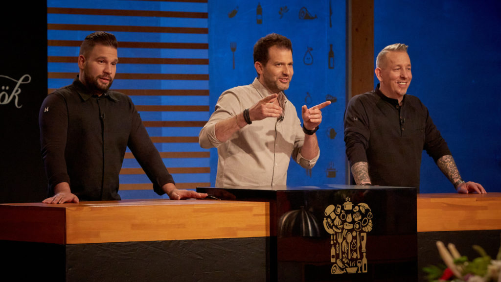 Rácz Jenő nyelvtudását fitogtatta, kezd kínos lenni a többieknek 