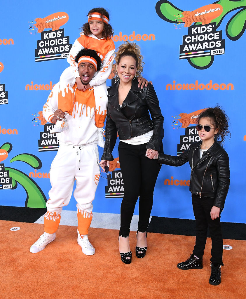 Monroe Cannon, Mariah Carey, Nick Cannon, és Moroccan Scott Cannon a Nickelodeon 2018-as Kids' Choice Awards gálájára együtt mentek 