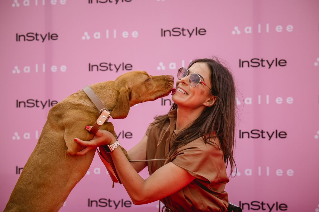 Kutyáikkal vonultak fel a sztárok a vörös szőnyegen