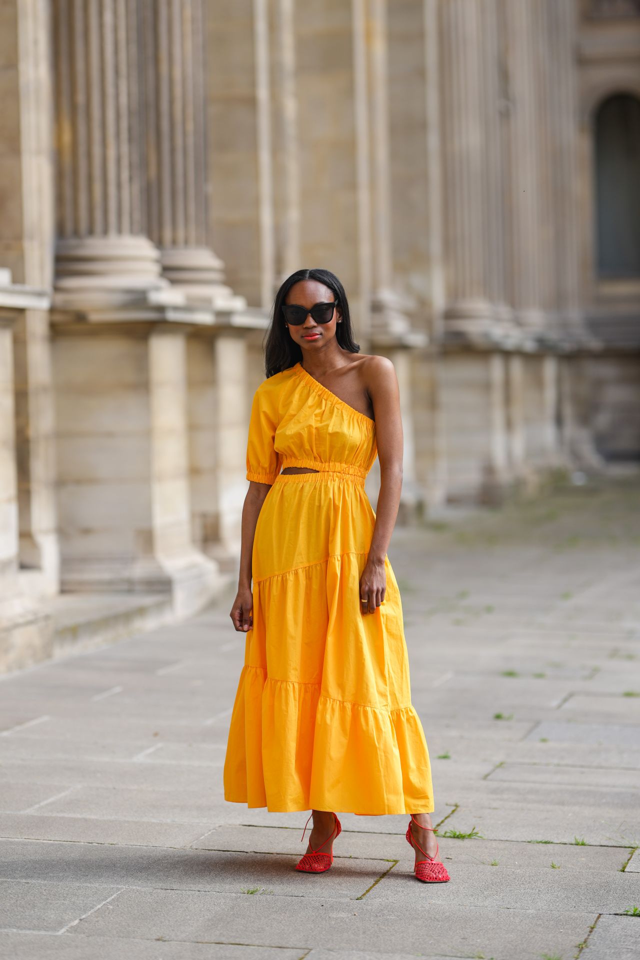 Aszimmetrikus nyári ruha - street style