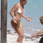 Jennifer Lopez bikiniben