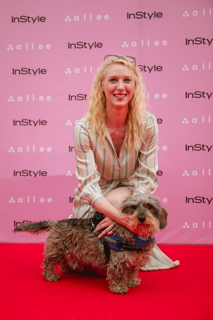 Kutyáikkal vonultak fel a sztárok a vörös szőnyegen