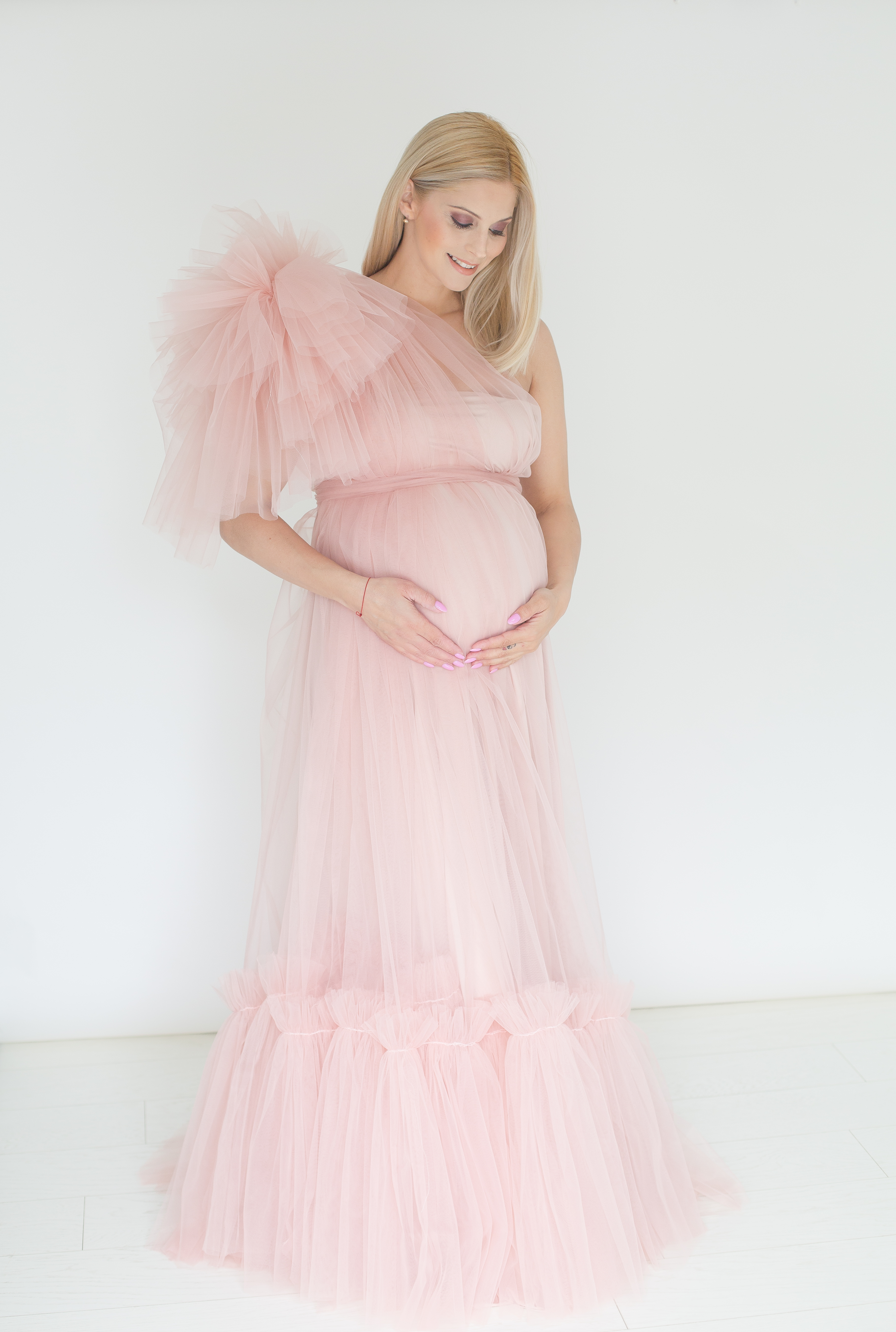 Bármikor megérkezhet Tápai Szaina harmadik gyereke