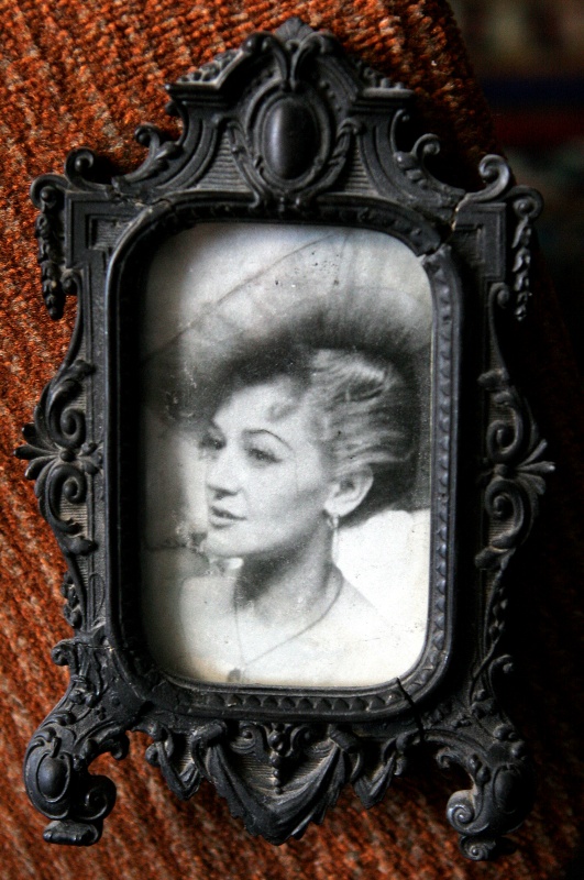 Ganxsta Zolee édesanyja, Kassai Ilona elismert színésznő