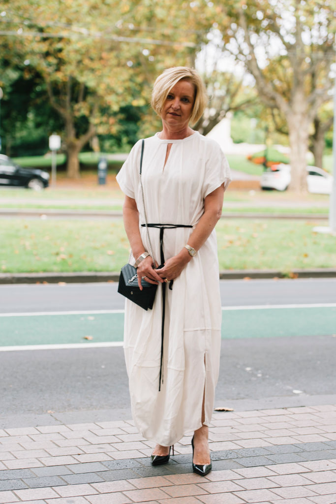 Így hordd a zsákruhát!