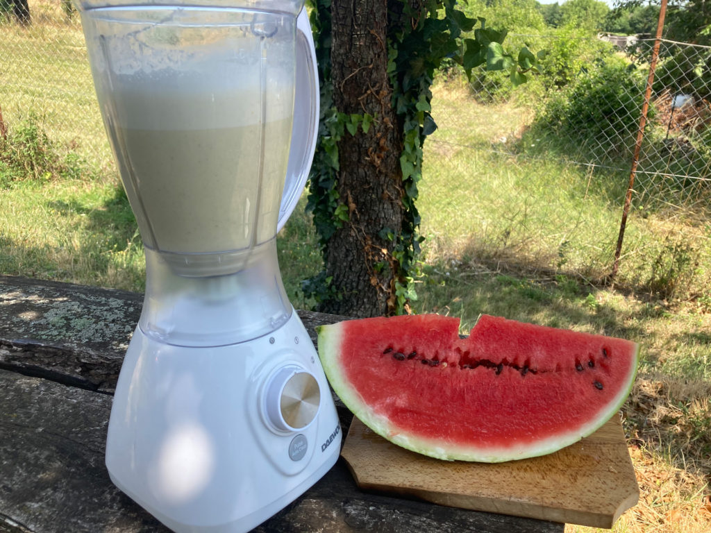 Raktál el kovászos uborkát? És csináltál már belőle levest?