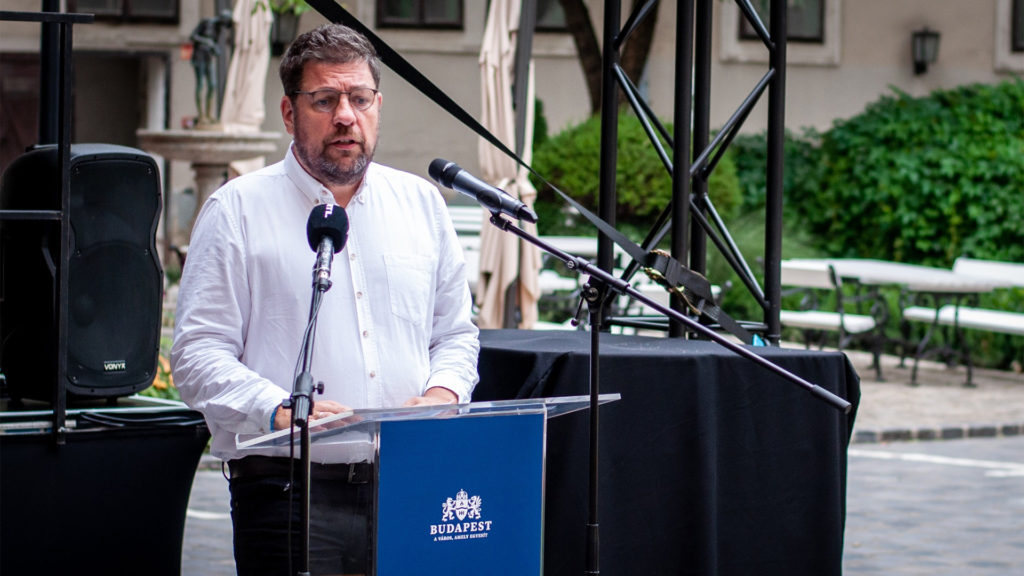 Emlékhelyet állít a főváros a háborúban megerőszakolt nőknek