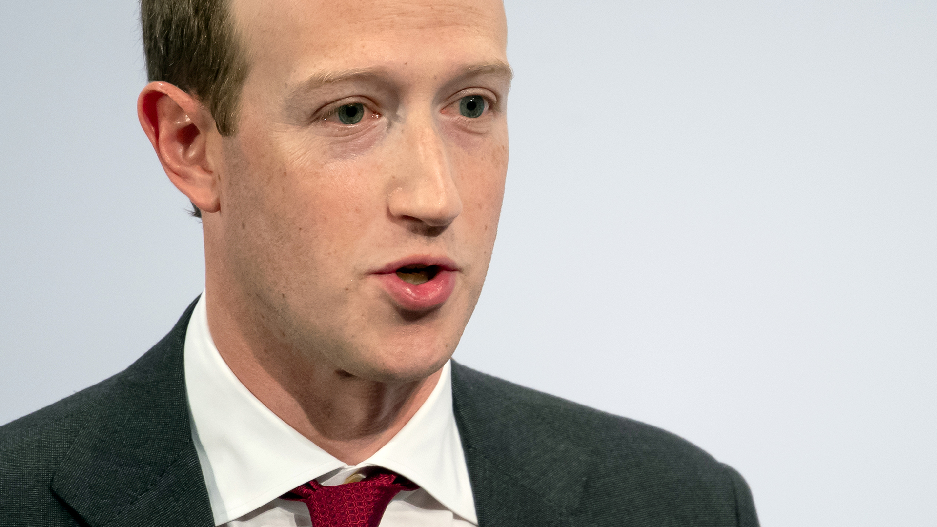 Mark Zuckerberg fura videóval ünnepli a függetlenség napját