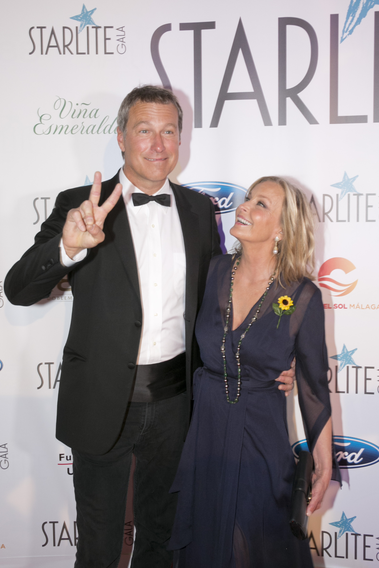 John Corbett és Bo Derek odáig vannak egymásért