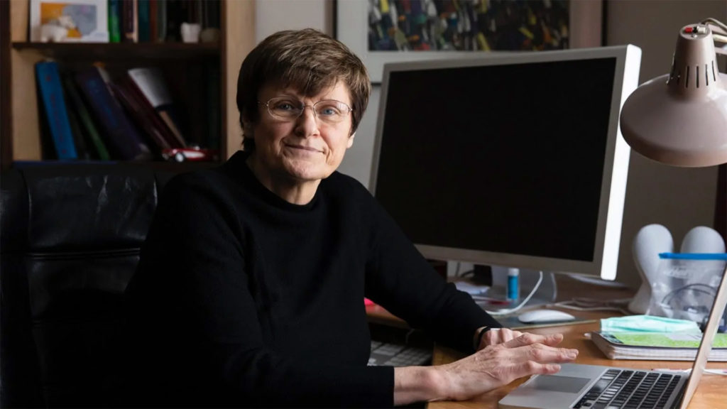 Tűzfalra festik Karikó Katalin portréját