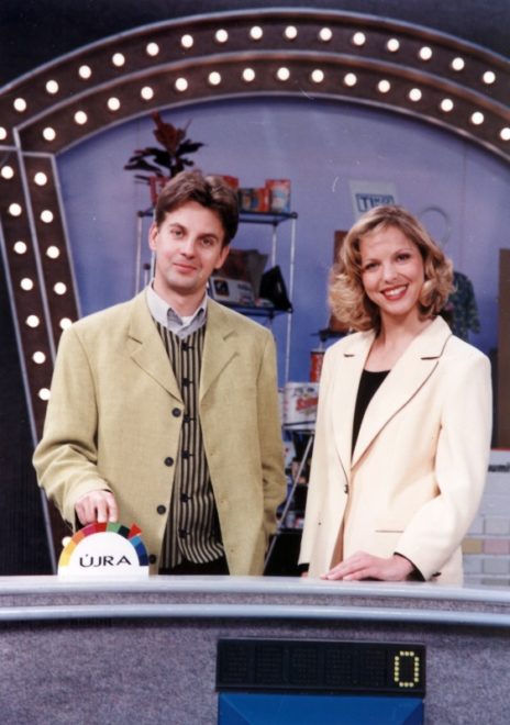 Szerencsekerék, akkor és most, ruhák