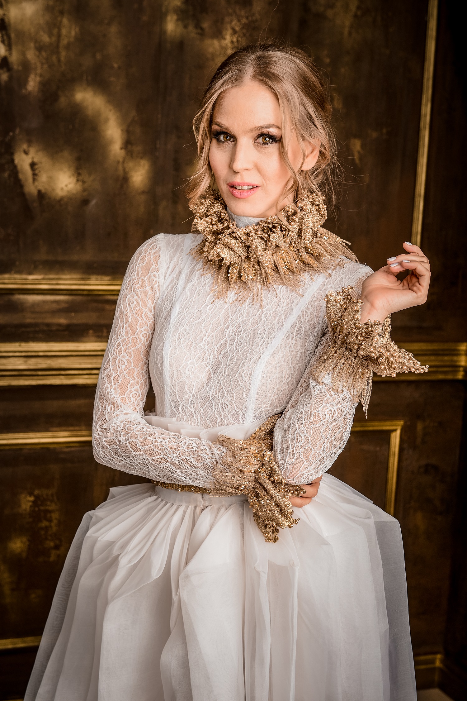 Nagy Alexa sminkkel és anélkül