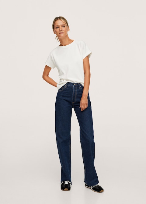 Sötétkék farmerek