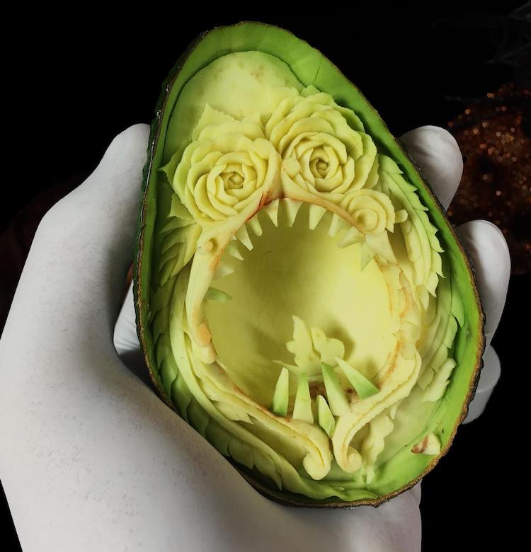 Szobrok avokádóból