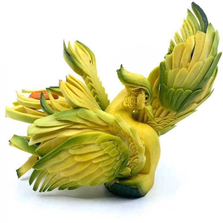 Szobrok avokádóból