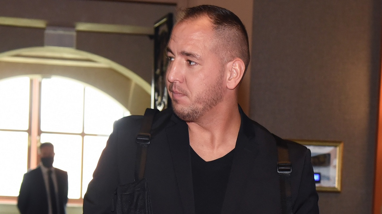 Fordulat Curtis tesójának ügyében