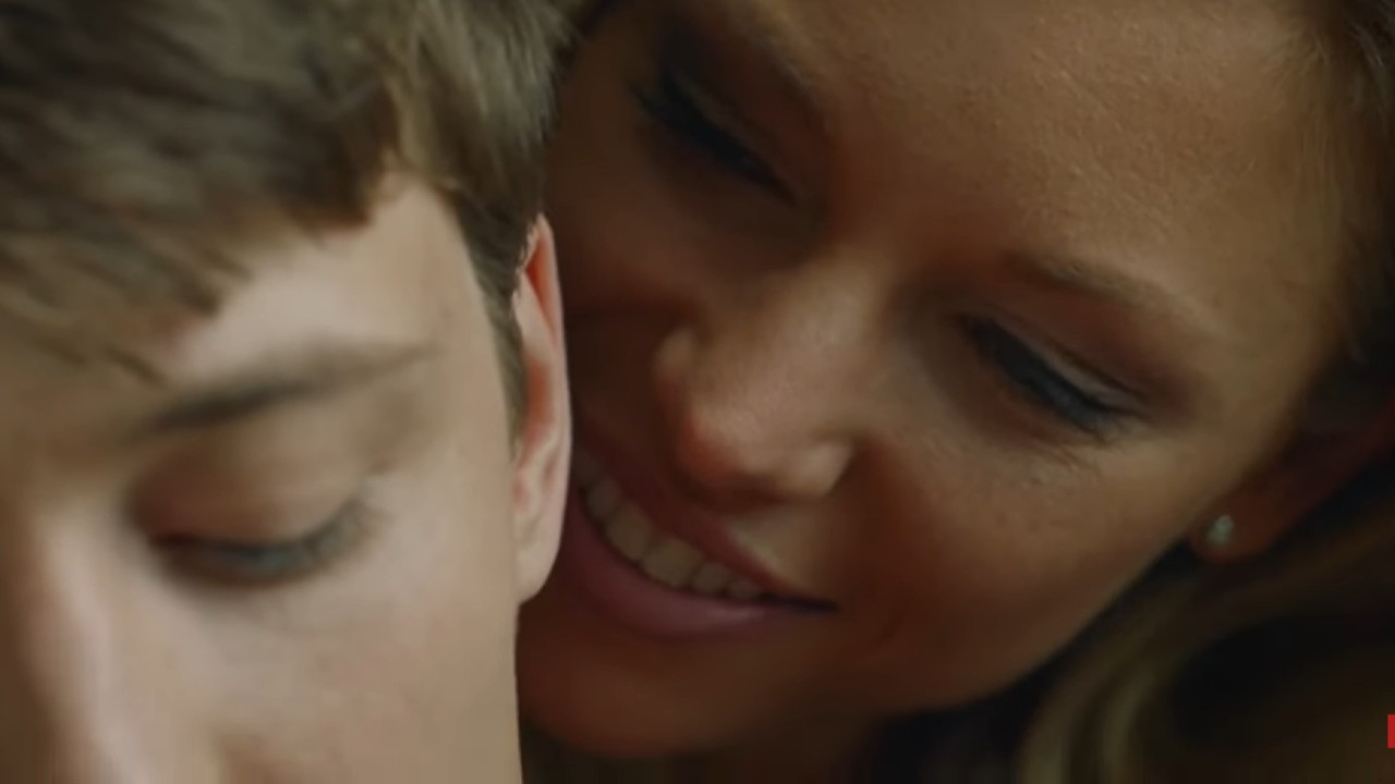 Nagy Réka a Korhatáros szerelemben (részlet az egyik epizód előzeteséből)