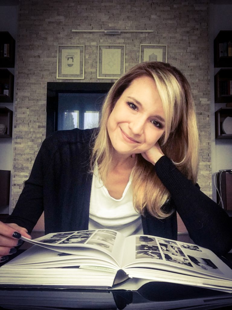 Budai Lotti, a Rizsporos hétköznapok könyvek írója