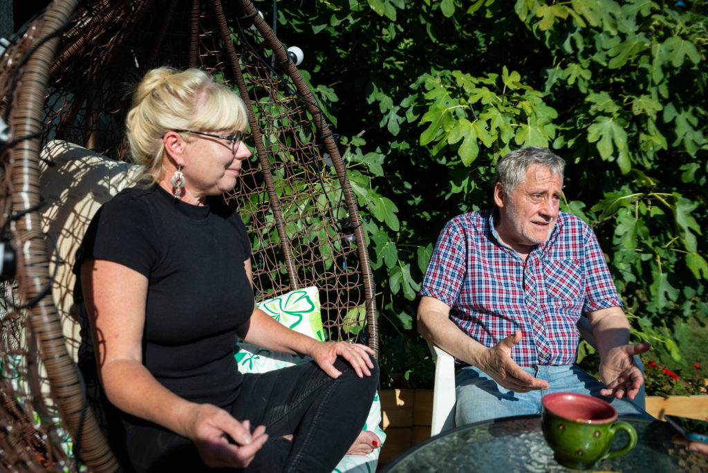 Vendégségben Koltai Róbertnél, ahol az ominózus gombócdobálós jelenetről is lehullt a lepel