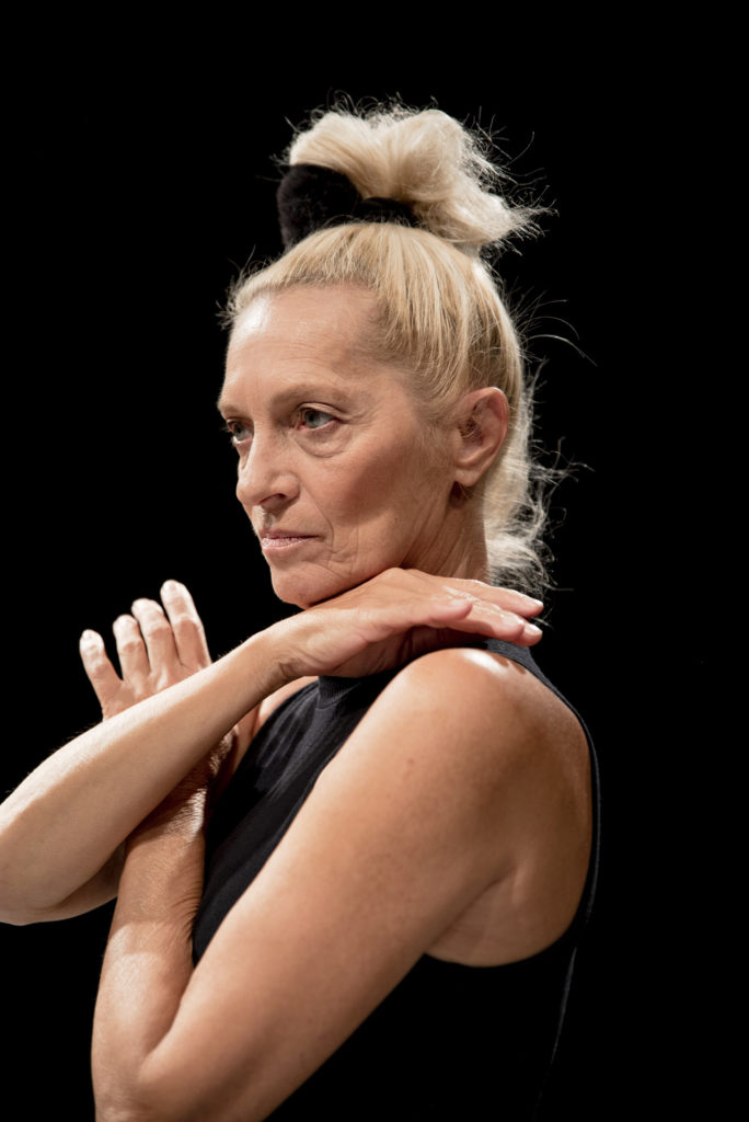 Ladányi Andrea gyerekként azért sétálgatott kiöltözve a Filmgyár előtt, hátha kinéz valaki az ablakból és felfedezi őt